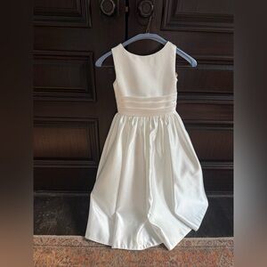 Elegant White Sleeveless Kids Dress (flower girl)
